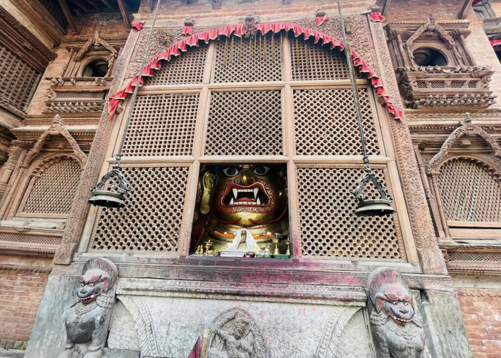 Kathmandu Durbar Square Statue