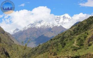 manaslu way view