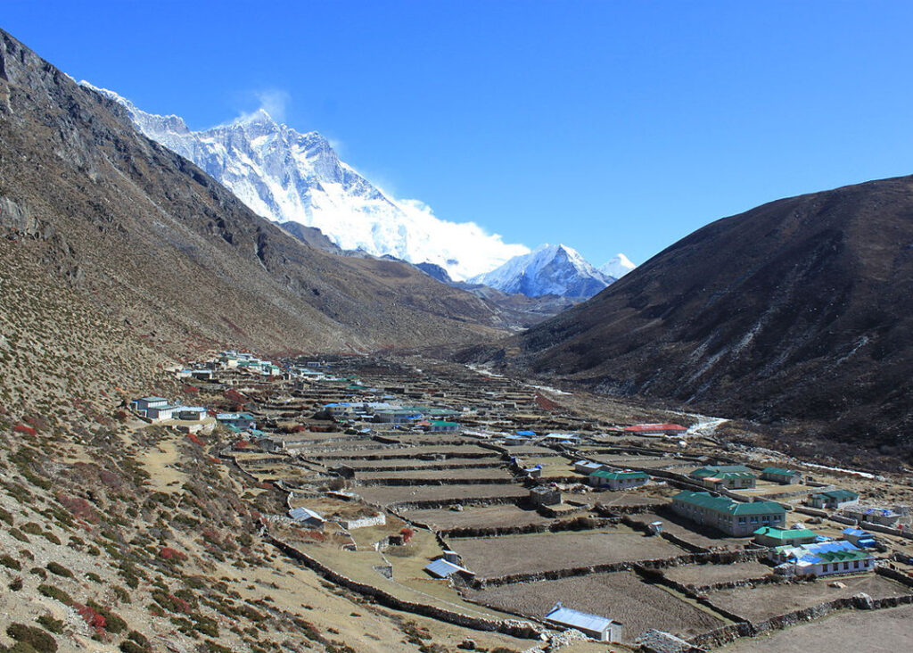 Dingboche Valley