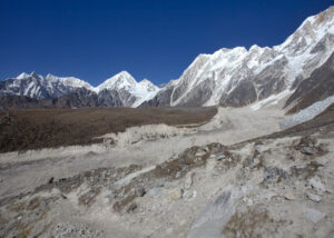 manaslu circuit trek mountain view