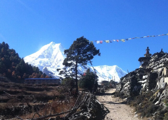 Manaslu Circuit trek in December