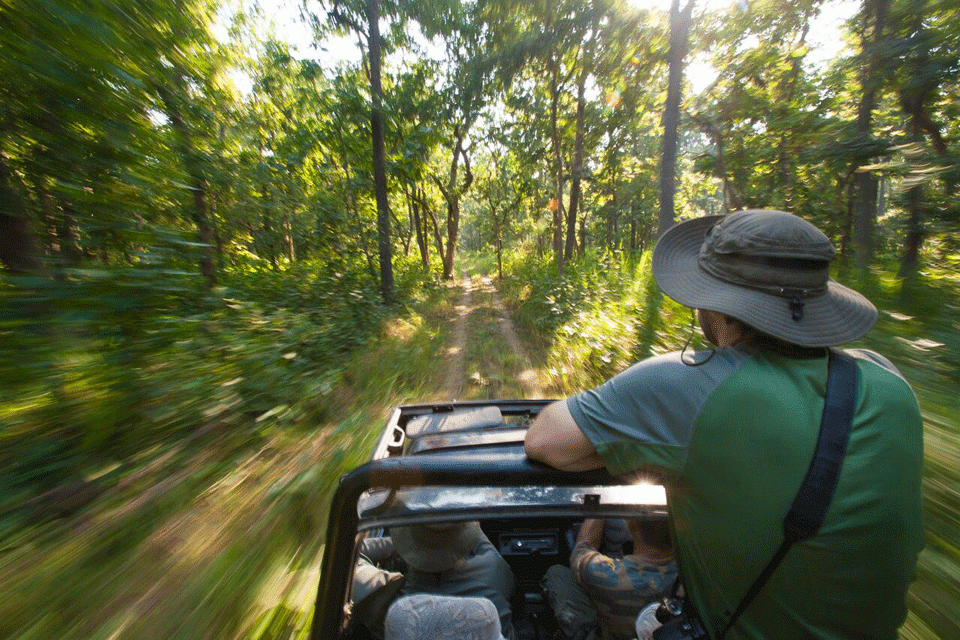jeep safari in bardiya